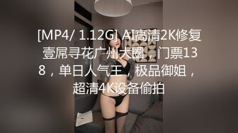 众狼求购很火的Onlyfans网红绿帽夫妇SirBAO身材健硕黑猩猩大战白嫩极品身材少妇各种变态体位第二弹 (6)1